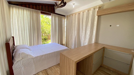 Hermosa casa con piscina en Mariscal