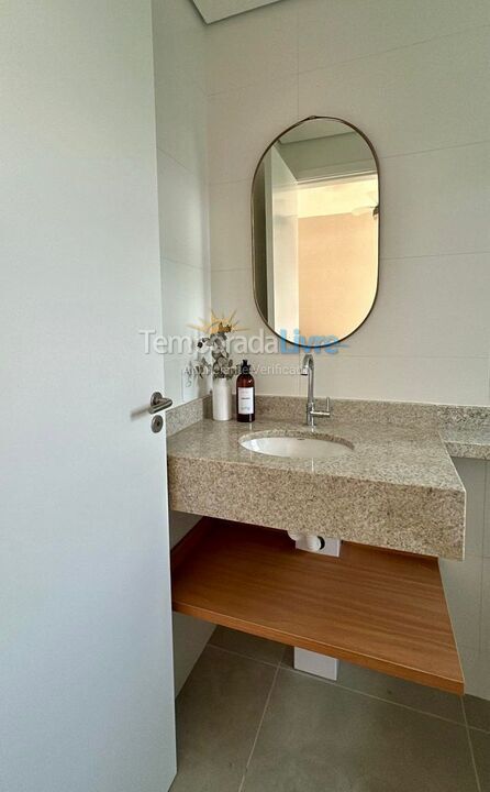 Apartment for vacation rental in Ubatuba (Itaguá)