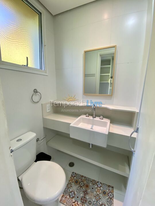 Casa para alquiler de vacaciones em São Sebastião (Camburi)