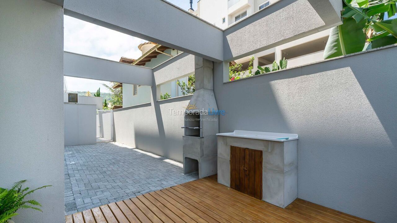 Apartamento para aluguel de temporada em Bombinhas (Mariscal)