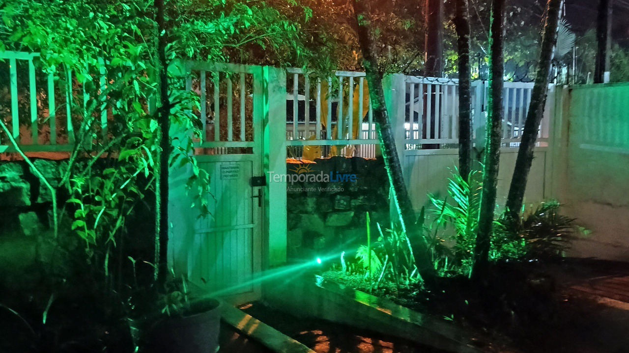 Casa para alquiler de vacaciones em Ubatuba (Praia do Tenório)