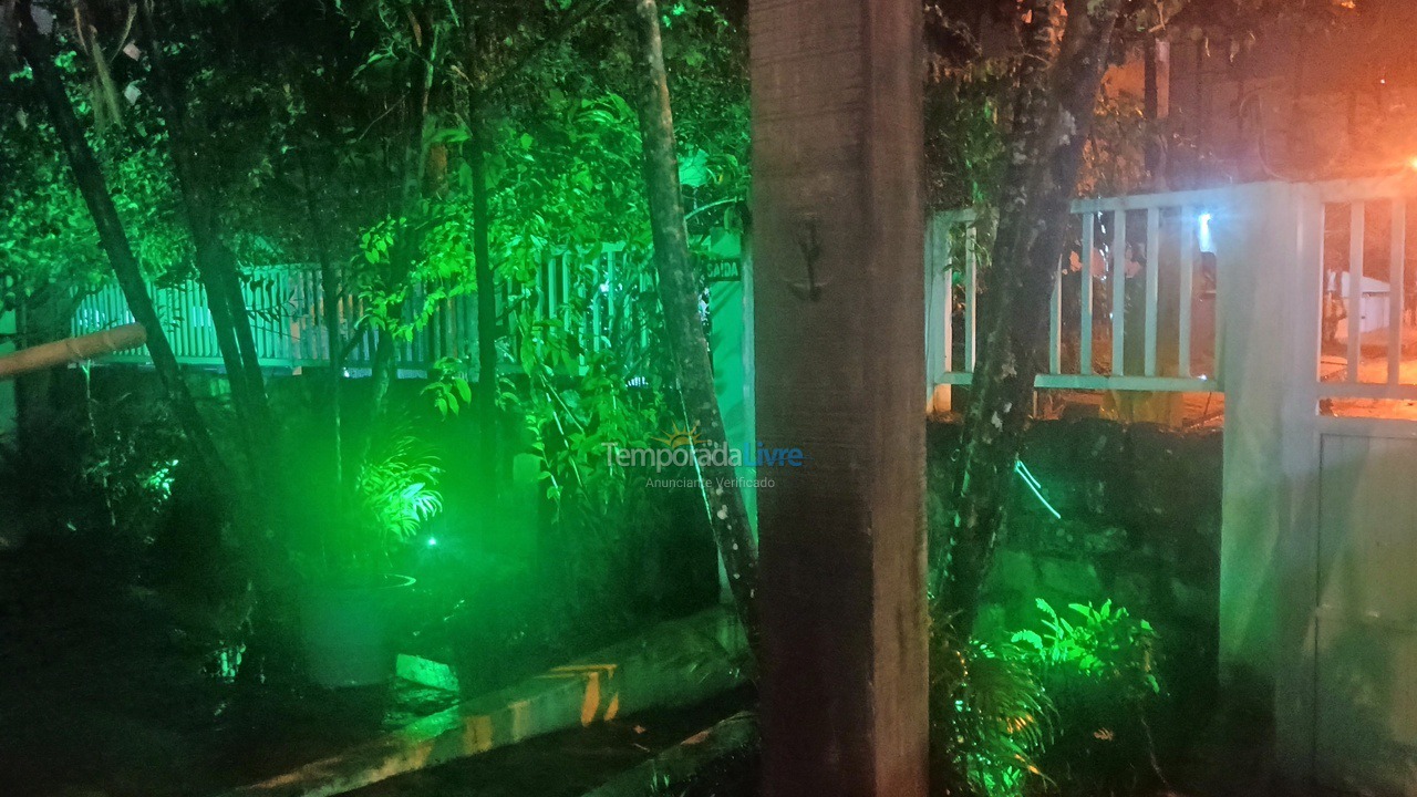 Casa para alquiler de vacaciones em Ubatuba (Praia do Tenório)