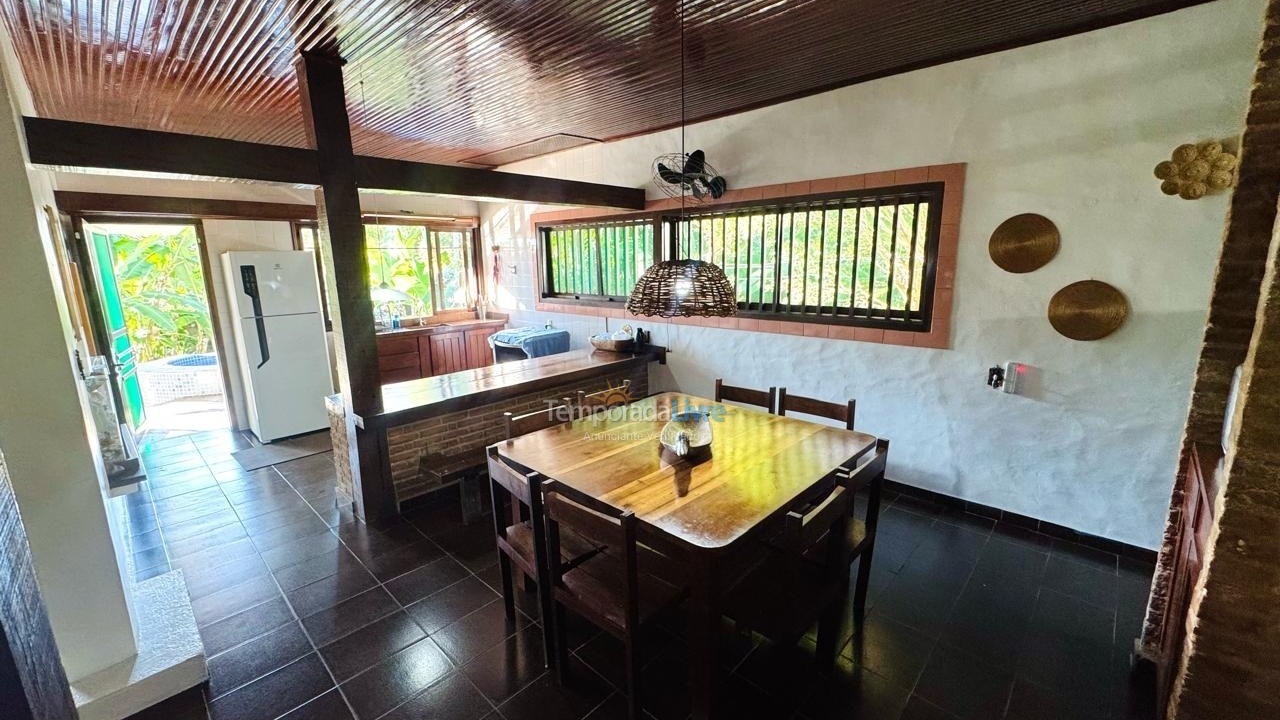 Casa para aluguel de temporada em Ilhabela (Ribeirão)