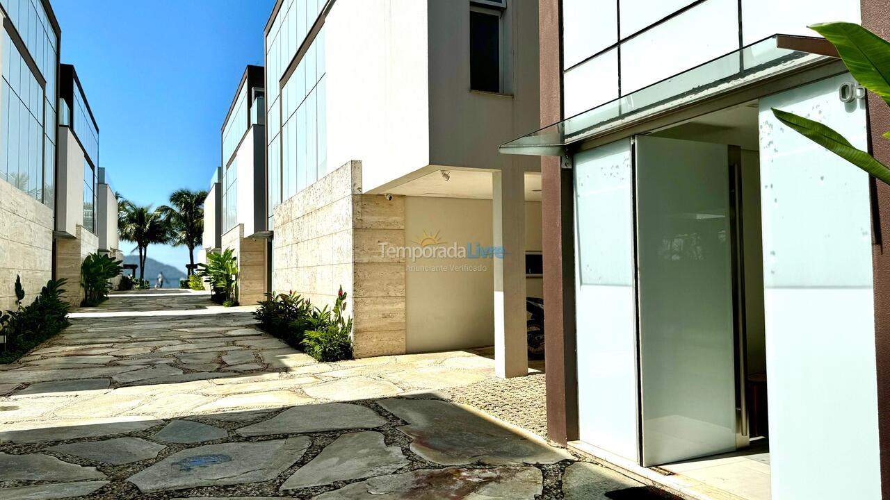 Casa para alquiler de vacaciones em São Sebastião (Juquehy)