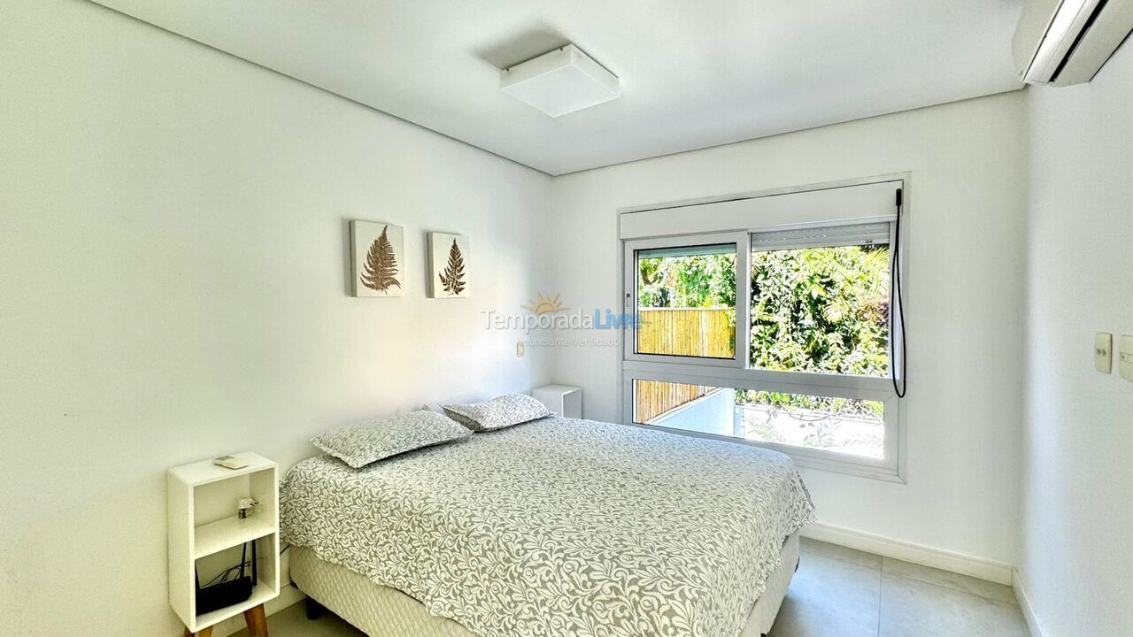 Casa para alquiler de vacaciones em São Sebastião (Juquehy)