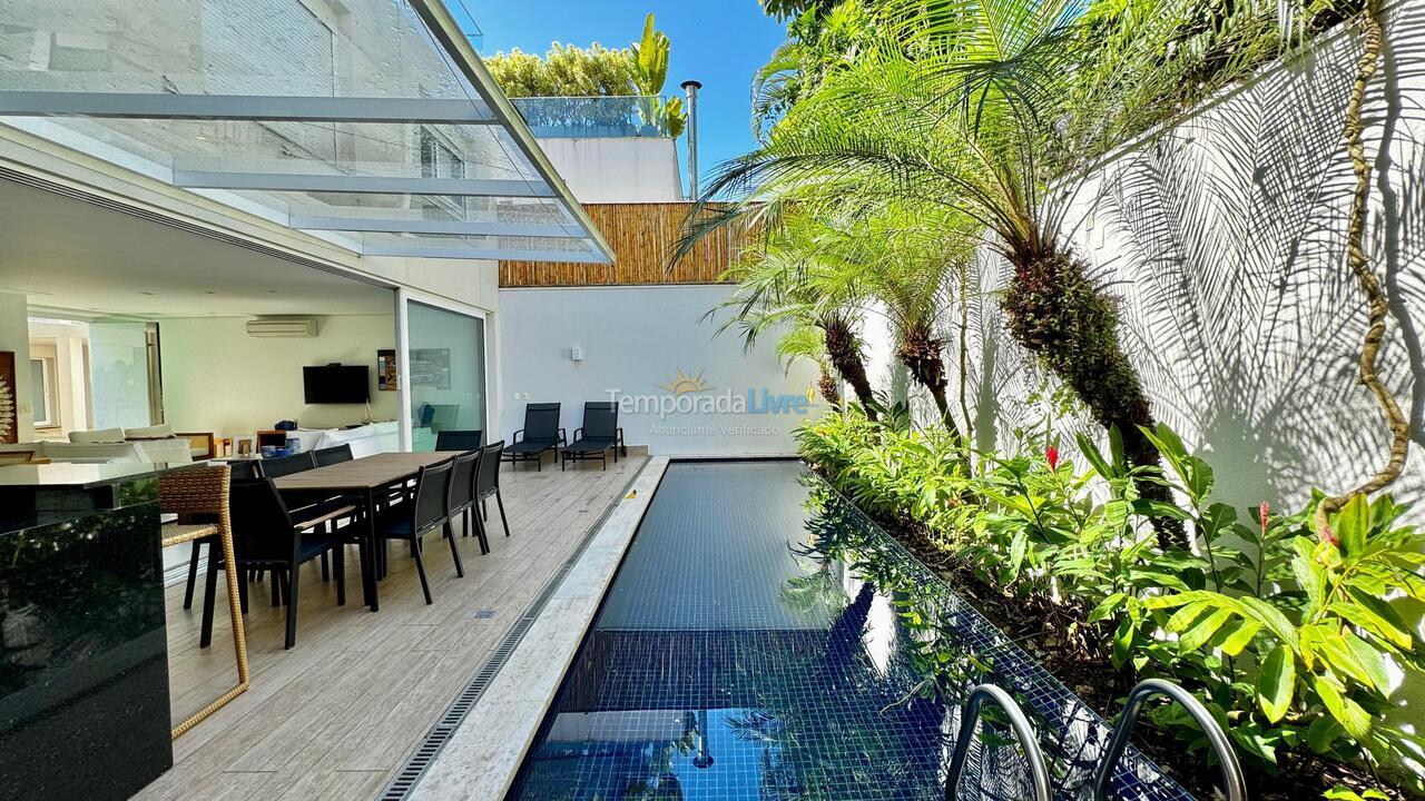 Casa para alquiler de vacaciones em São Sebastião (Juquehy)