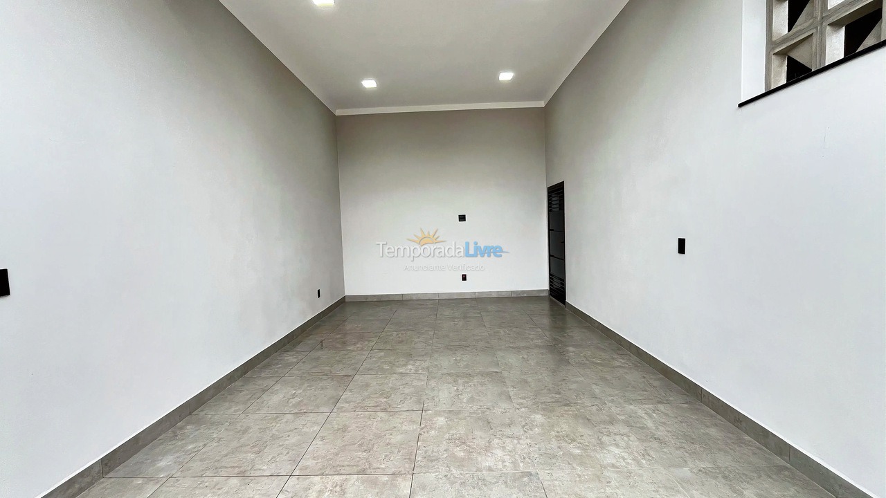 Casa para aluguel de temporada em Socorro (Cintra Franco)