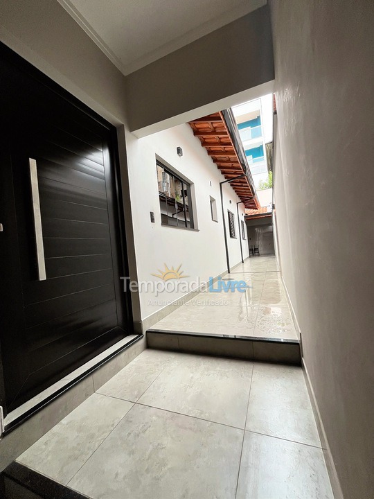 Casa para aluguel de temporada em Socorro (Cintra Franco)