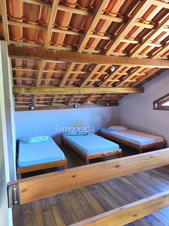 Casa para alquiler de vacaciones em Passa Quatro (Quilombinho)