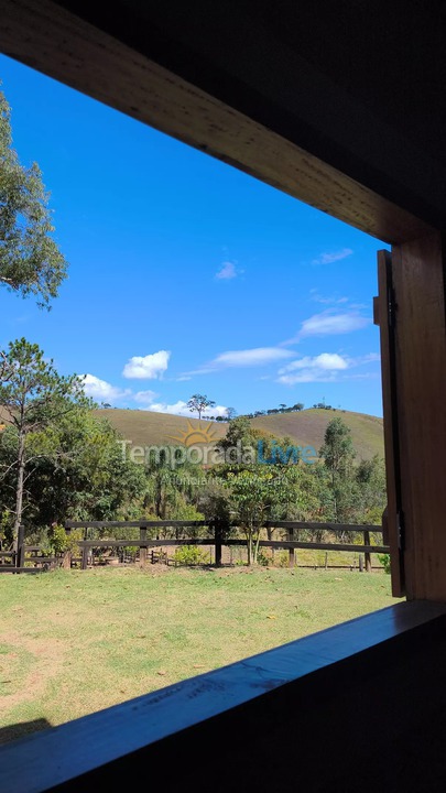 Casa para alquiler de vacaciones em Passa Quatro (Quilombinho)