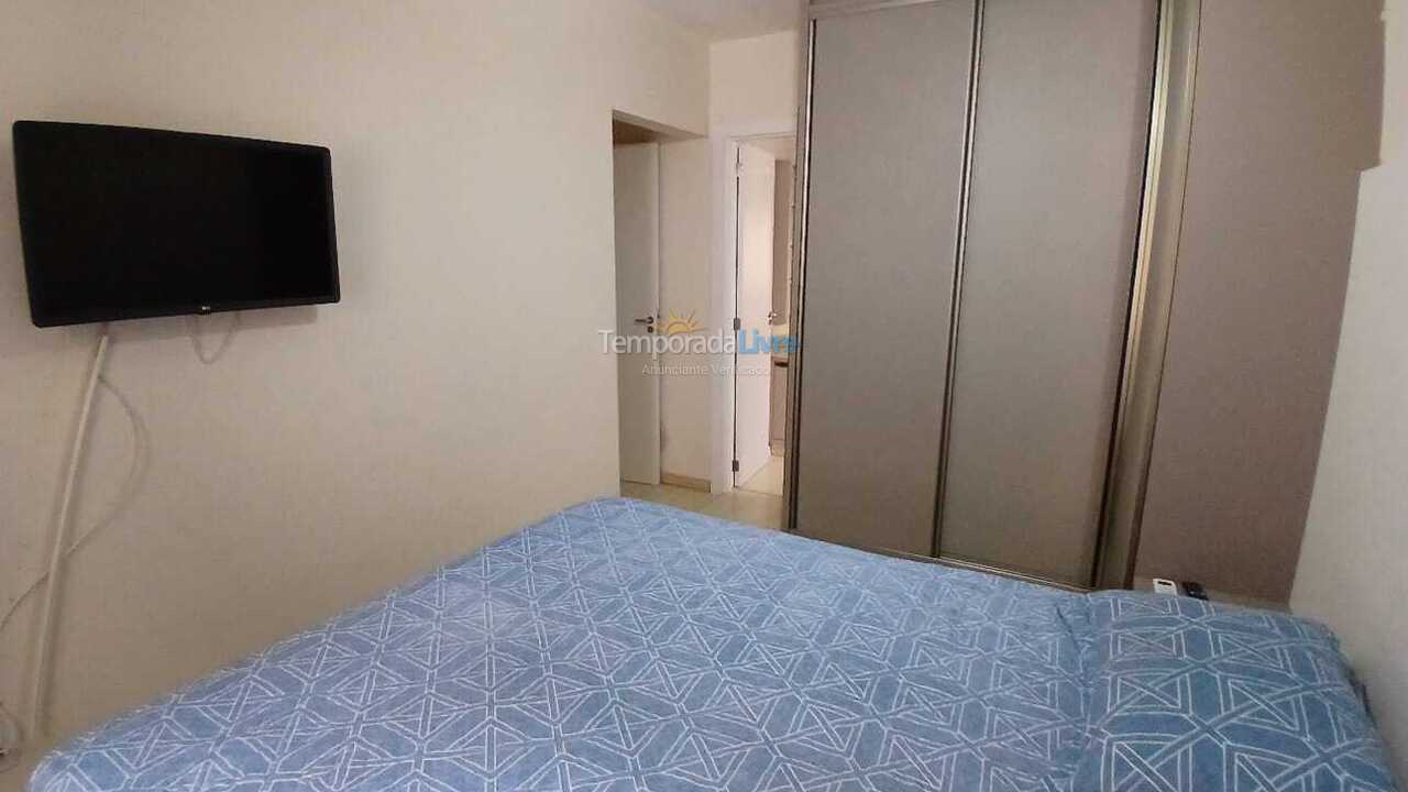 Apartamento para aluguel de temporada em Itapema (Meia Praia)