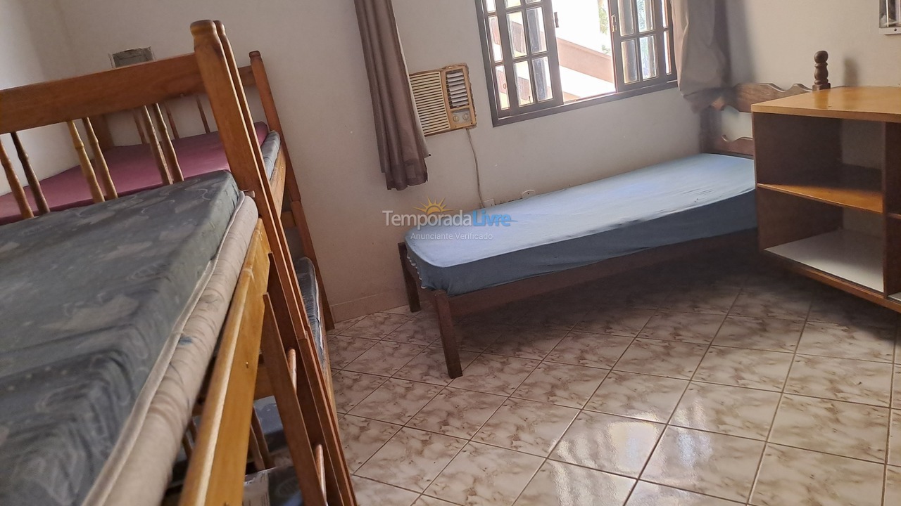 Casa para aluguel de temporada em Guarapari (Recanto da Sereia)