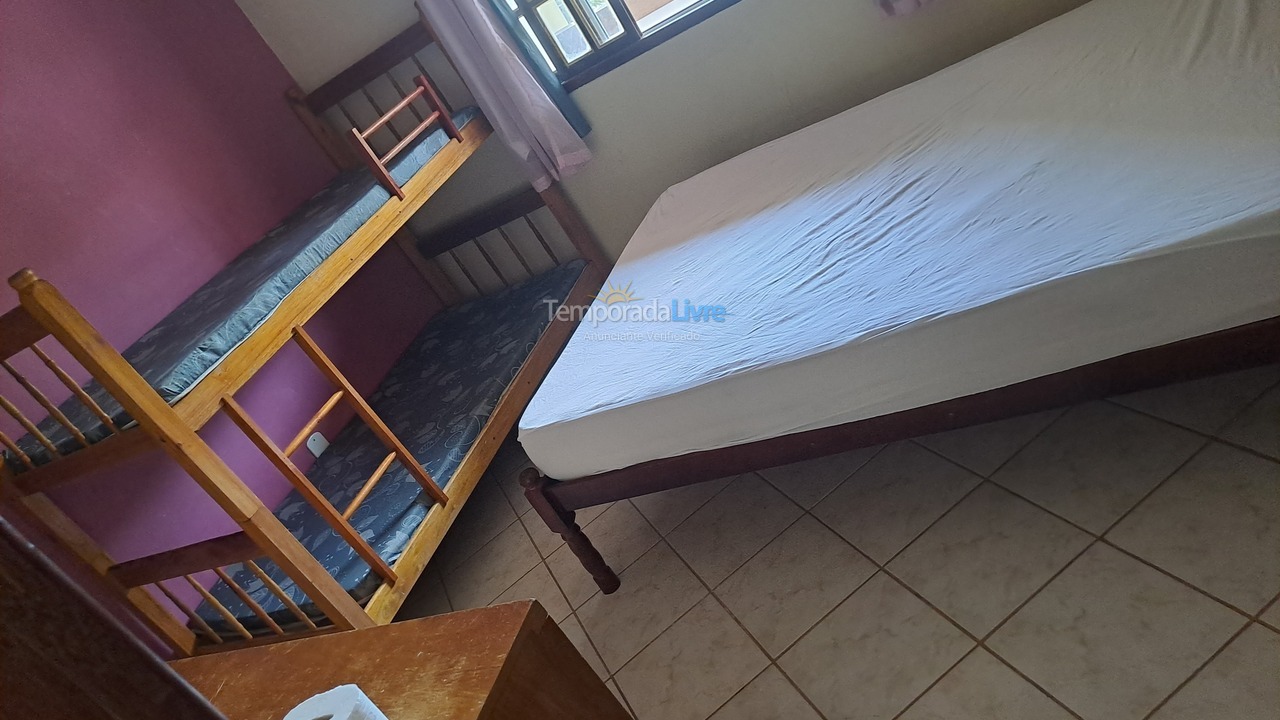 Casa para aluguel de temporada em Guarapari (Recanto da Sereia)