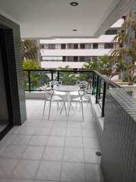 Apartamento na Riviera com 2 quartos