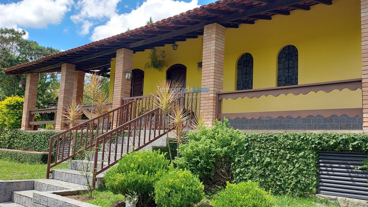 Granja para alquiler de vacaciones em Biritiba Mirim (Sogo)