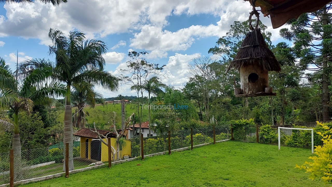 Granja para alquiler de vacaciones em Biritiba Mirim (Sogo)