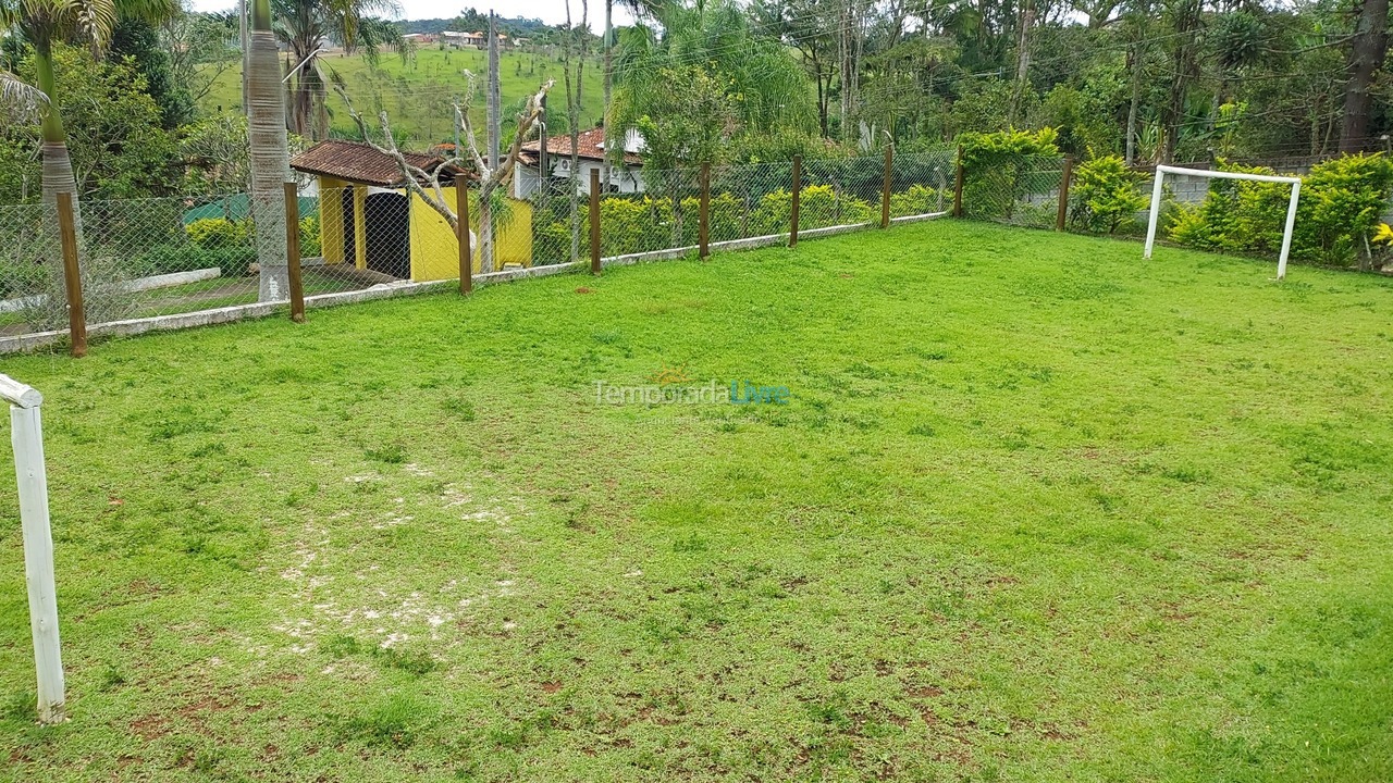Granja para alquiler de vacaciones em Biritiba Mirim (Sogo)