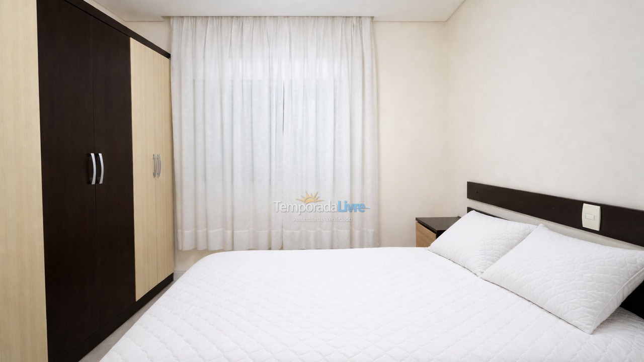 Apartment for vacation rental in Bombinhas (Mariscal)