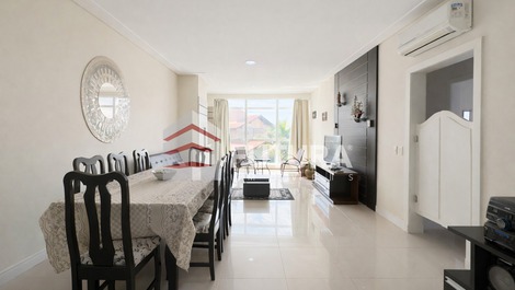 LA046EF - APARTMENT FOR SEASONAL RENTAL MARISCAL BEACH BOMBINHAS