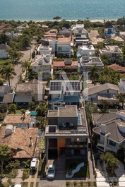 Perfect retreat in Jurerê In