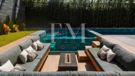 Perfect retreat in Jurerê In