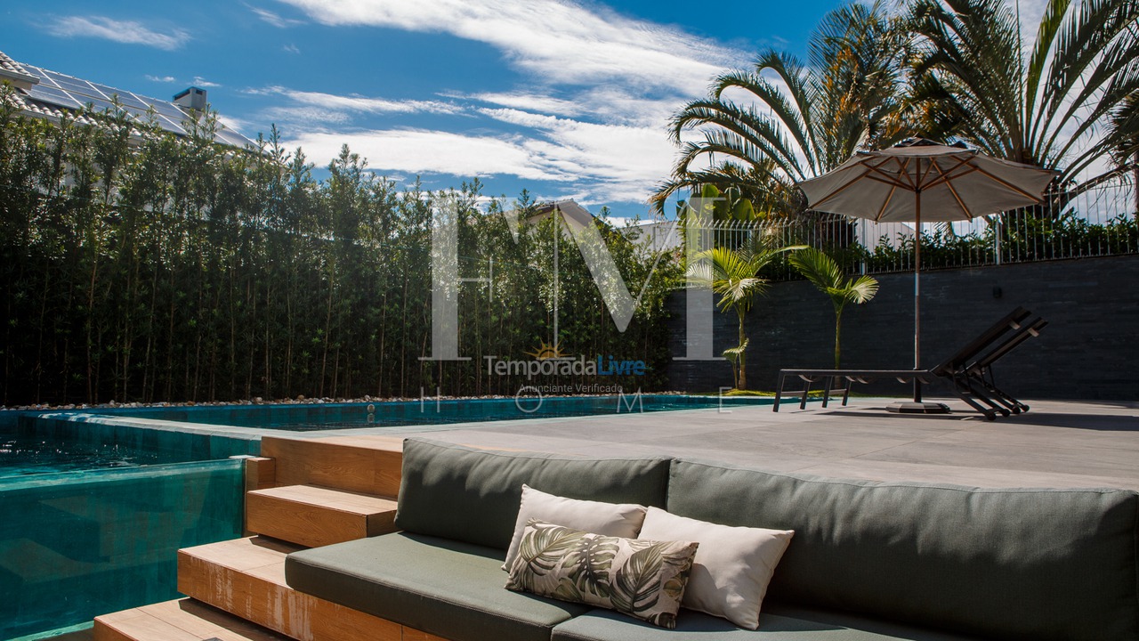 House for vacation rental in Florianopolis (Jurerê Internacional)