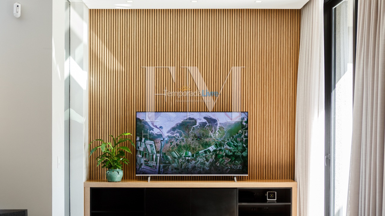 House for vacation rental in Florianopolis (Jurerê Internacional)