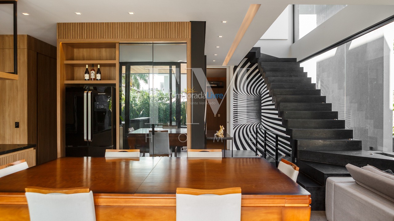 House for vacation rental in Florianopolis (Jurerê Internacional)