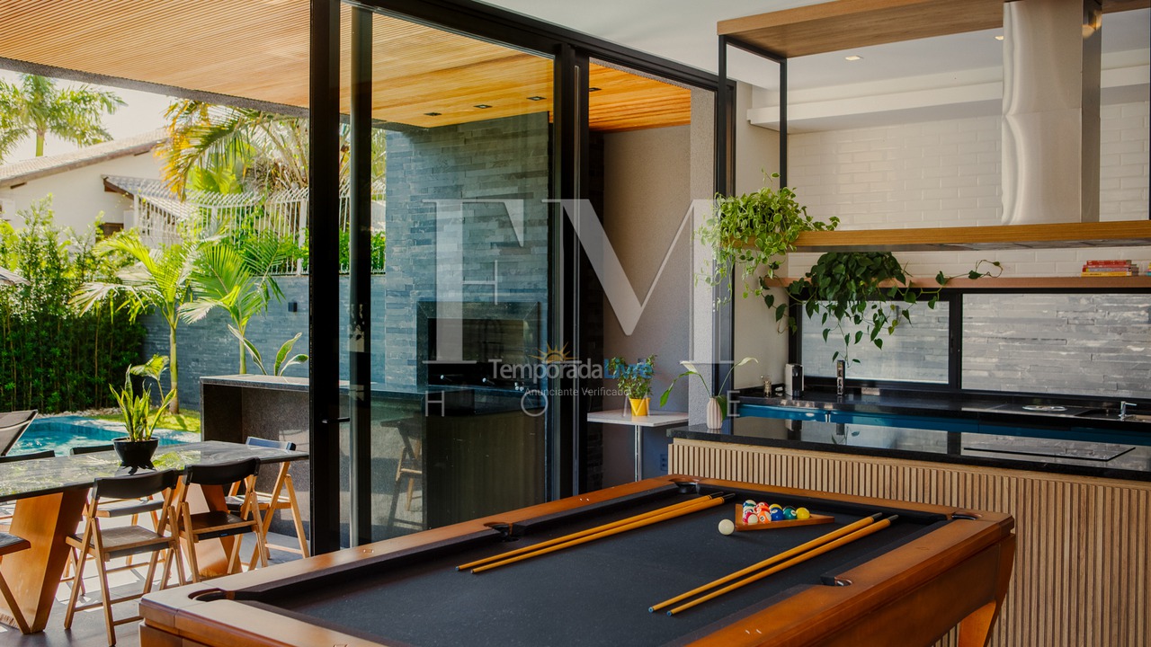 House for vacation rental in Florianopolis (Jurerê Internacional)