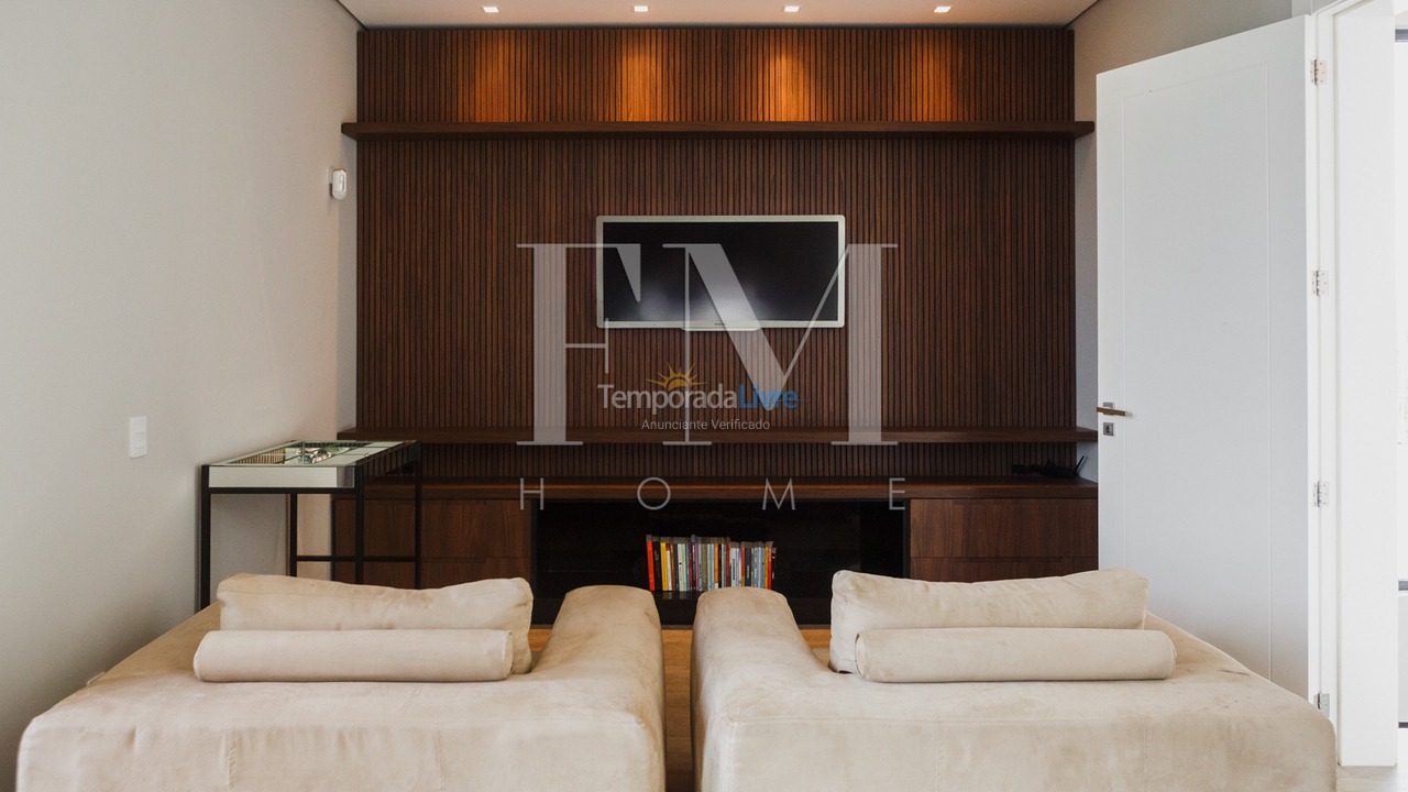 House for vacation rental in Florianopolis (Jurerê Internacional)