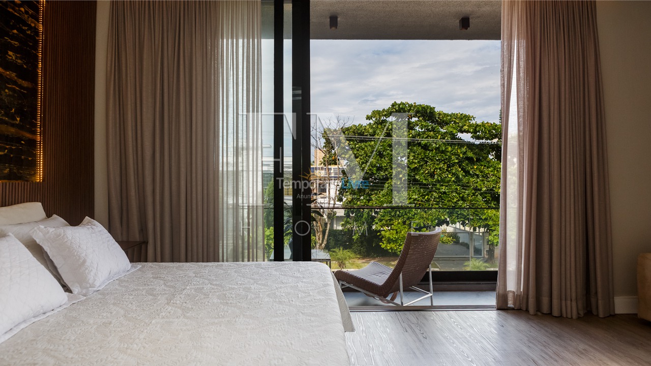 House for vacation rental in Florianopolis (Jurerê Internacional)