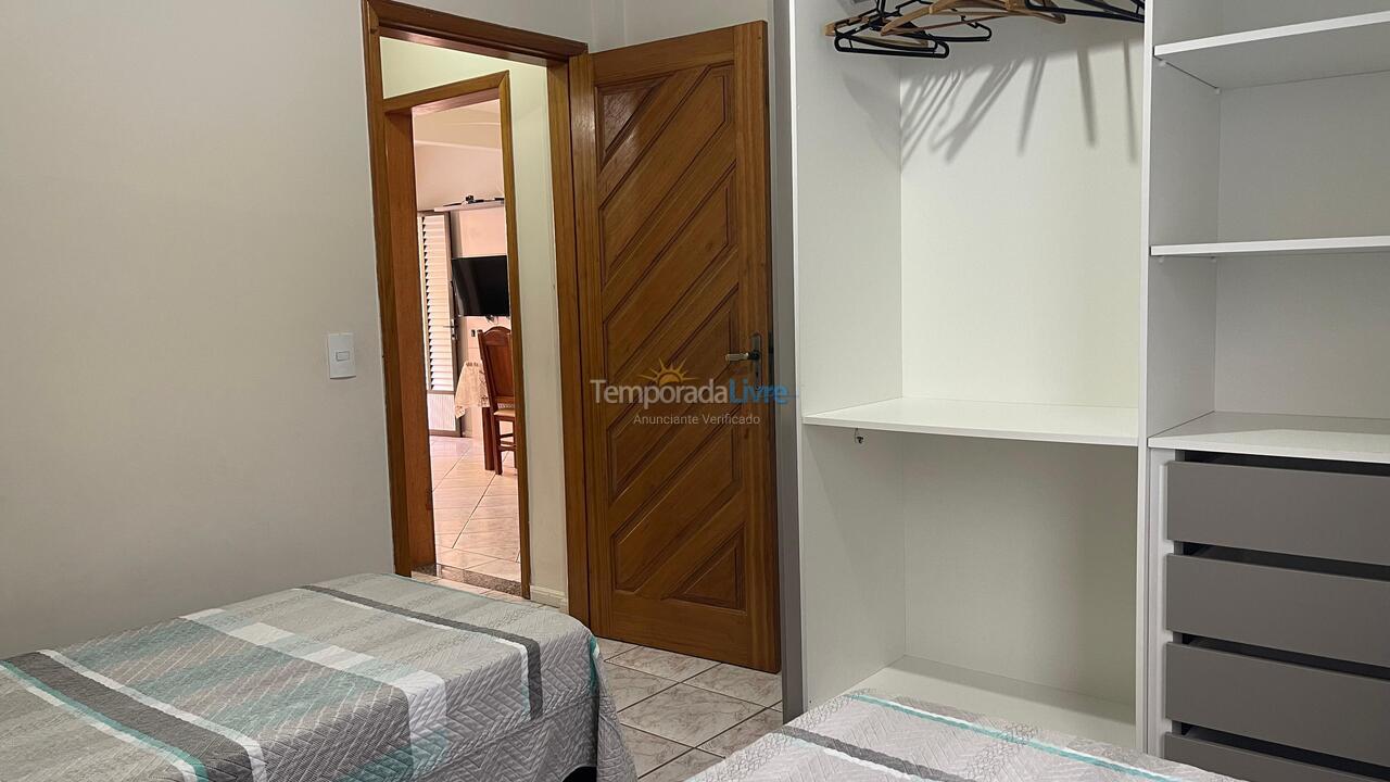 Apartamento para alquiler de vacaciones em Bombinhas (Praia de Bombinhas)