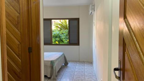 169B- apartamento cerca del mar en Bombinhas