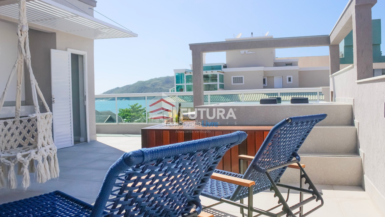 Casa para aluguel de temporada em Bombinhas (Canto Grande)