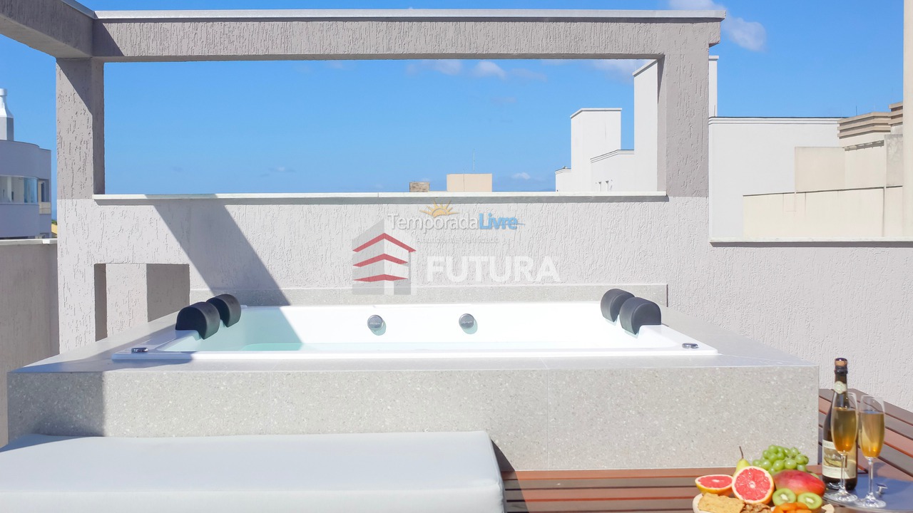 Casa para aluguel de temporada em Bombinhas (Canto Grande)