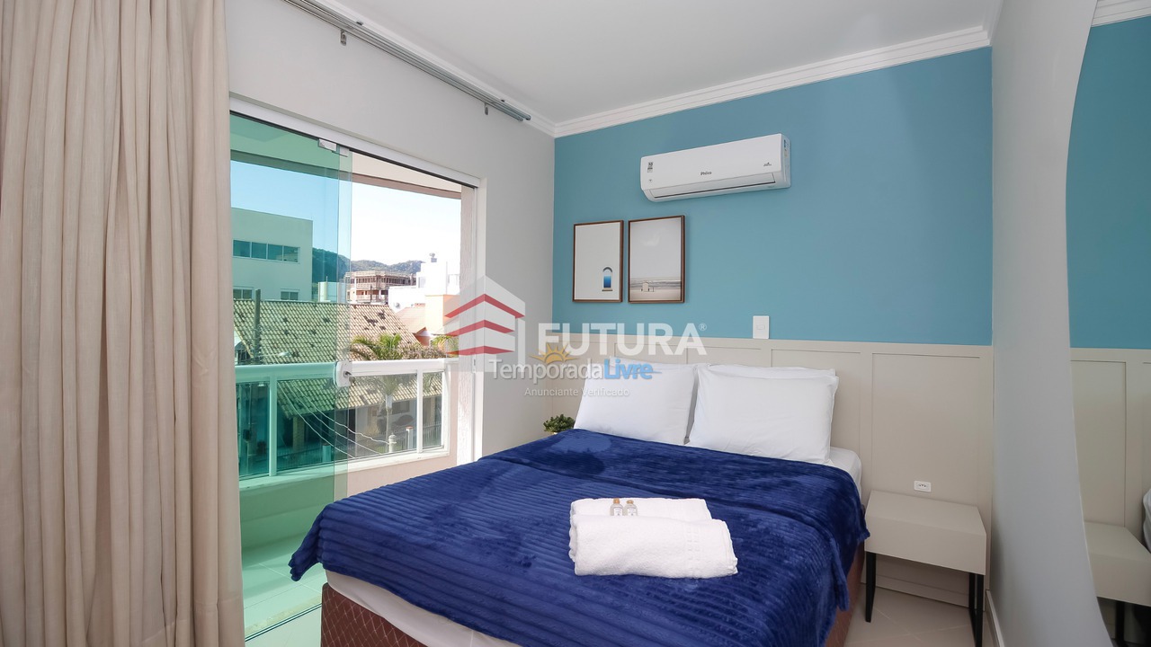 Casa para aluguel de temporada em Bombinhas (Canto Grande)