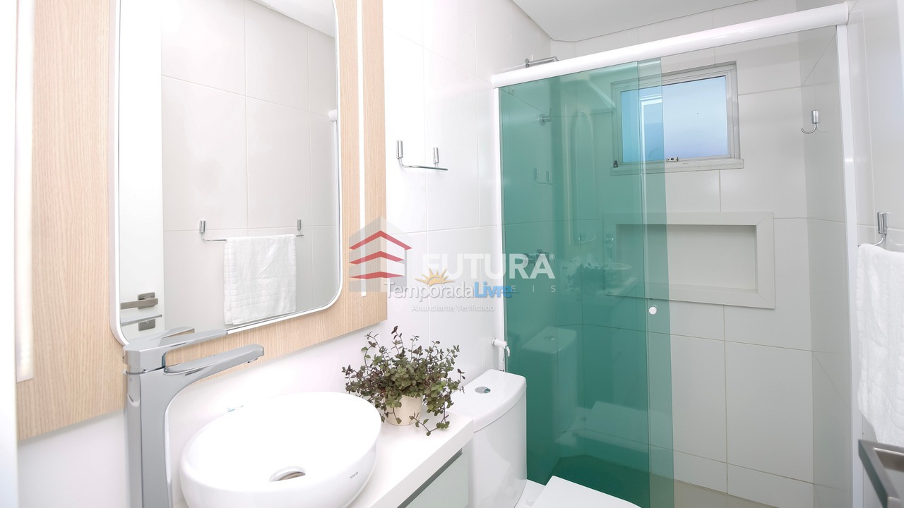 Casa para aluguel de temporada em Bombinhas (Canto Grande)