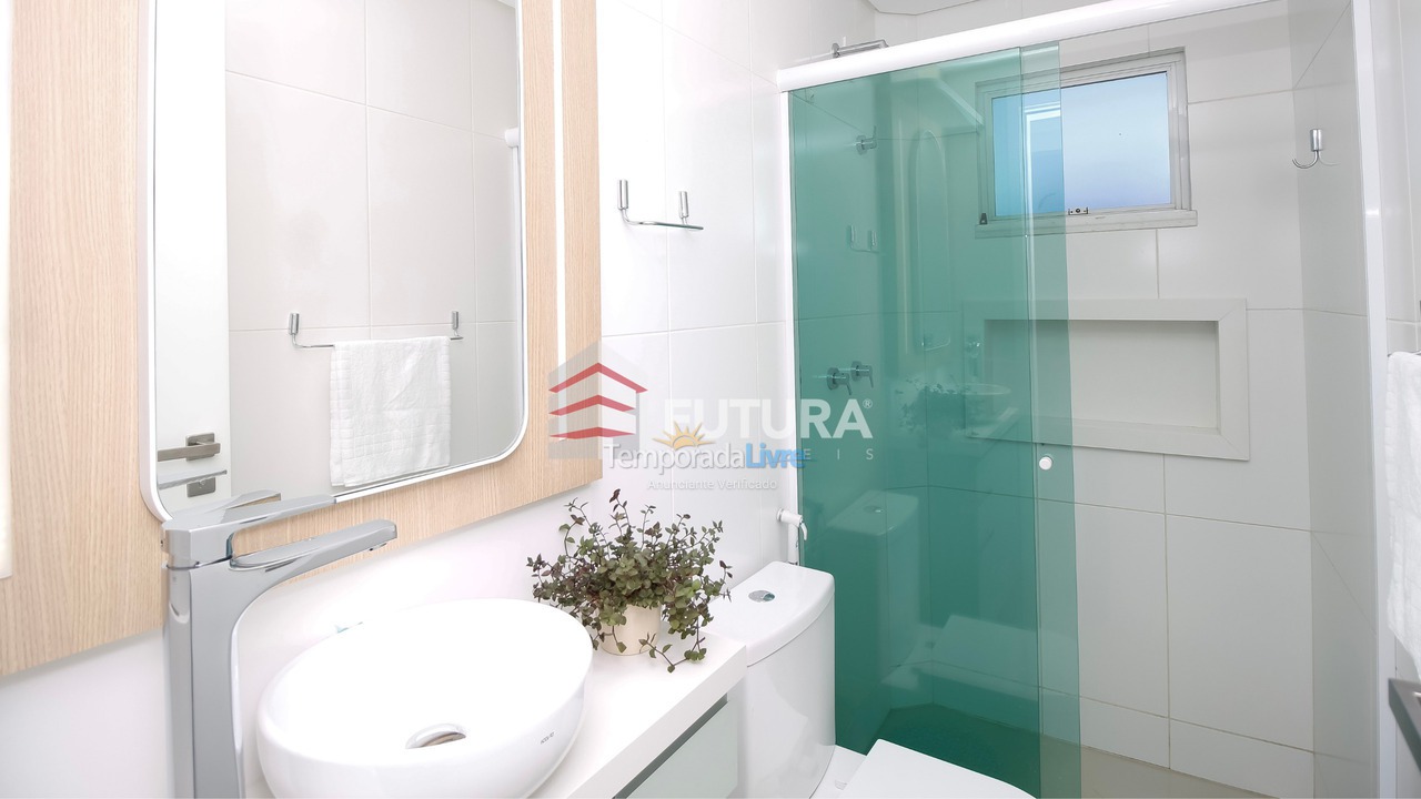 Casa para aluguel de temporada em Bombinhas (Canto Grande)