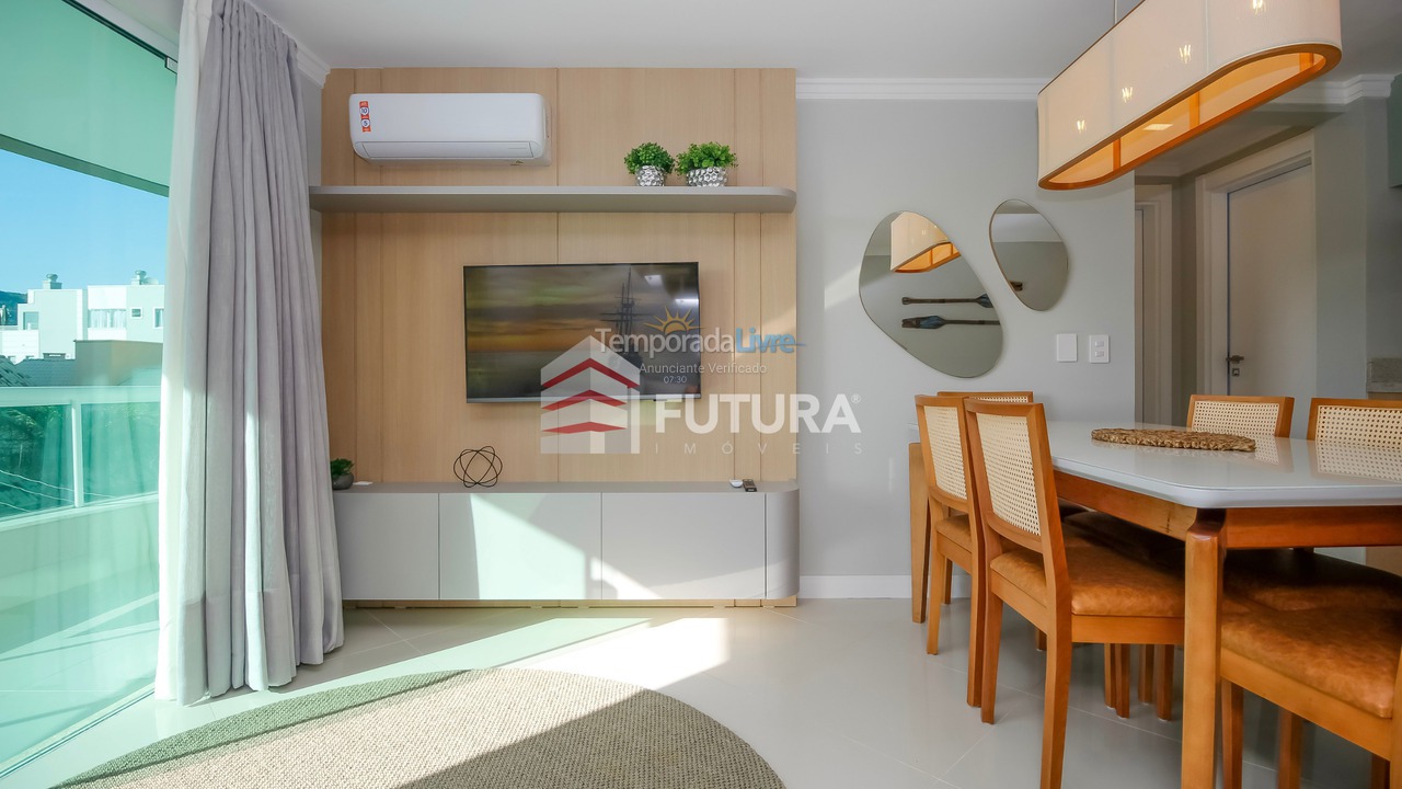 Casa para aluguel de temporada em Bombinhas (Canto Grande)