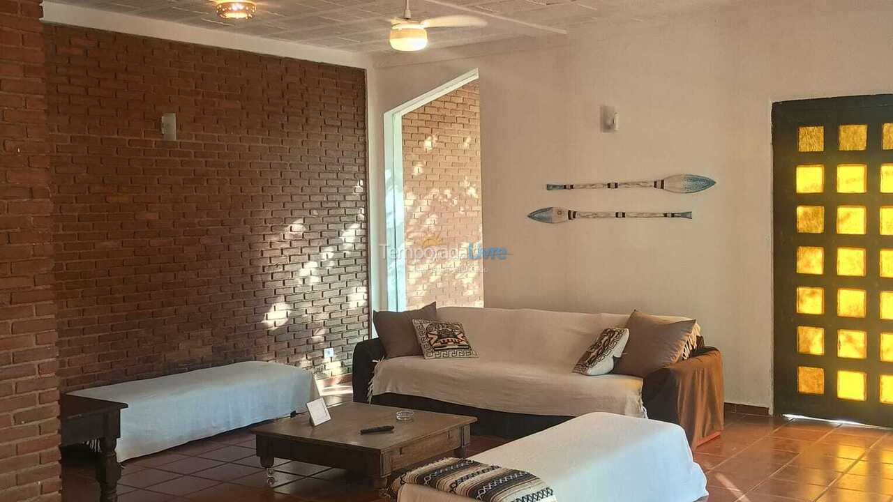 Casa para aluguel de temporada em Ubatuba (Praia do Tenório)