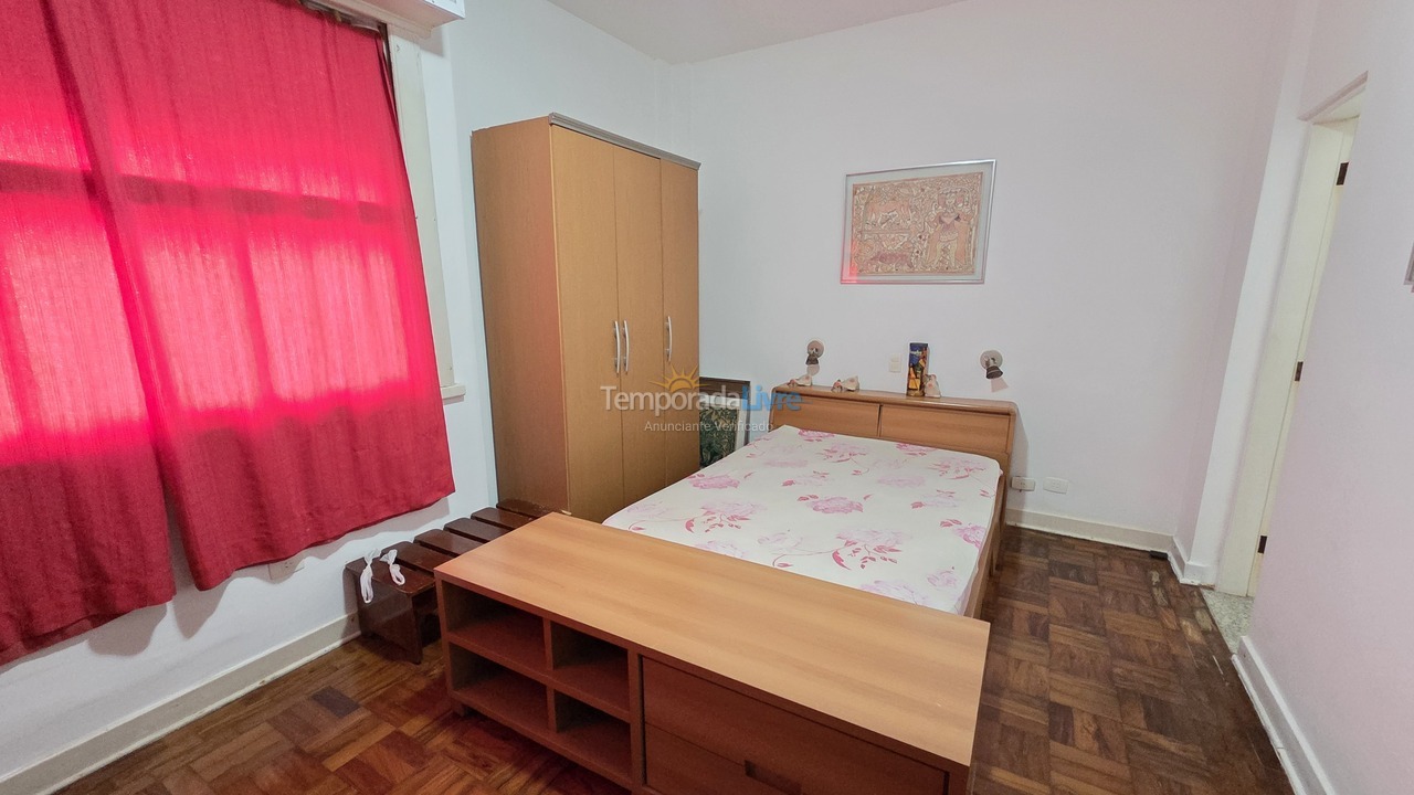 Apartamento para aluguel de temporada em Guarujá (Pitangueiras)