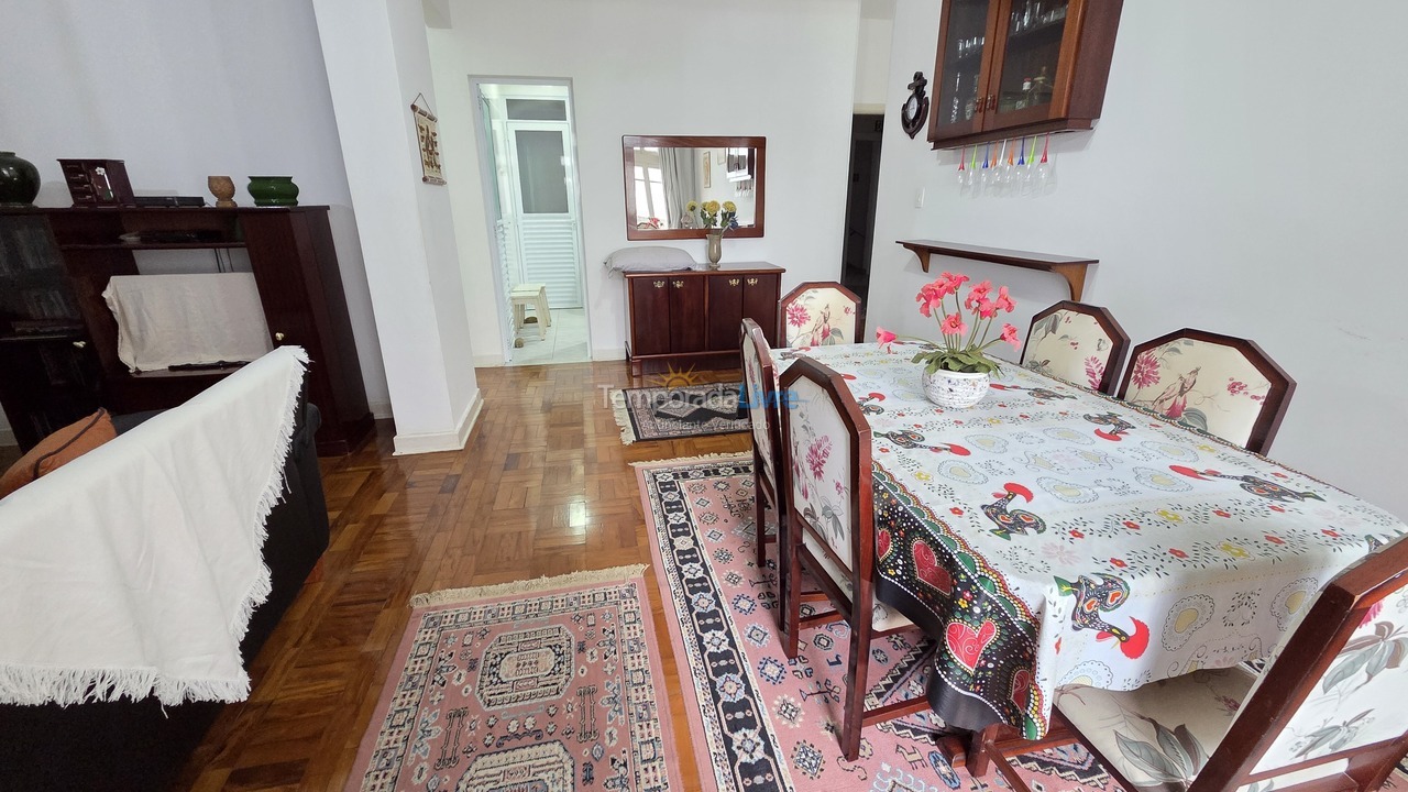 Apartamento para aluguel de temporada em Guarujá (Pitangueiras)