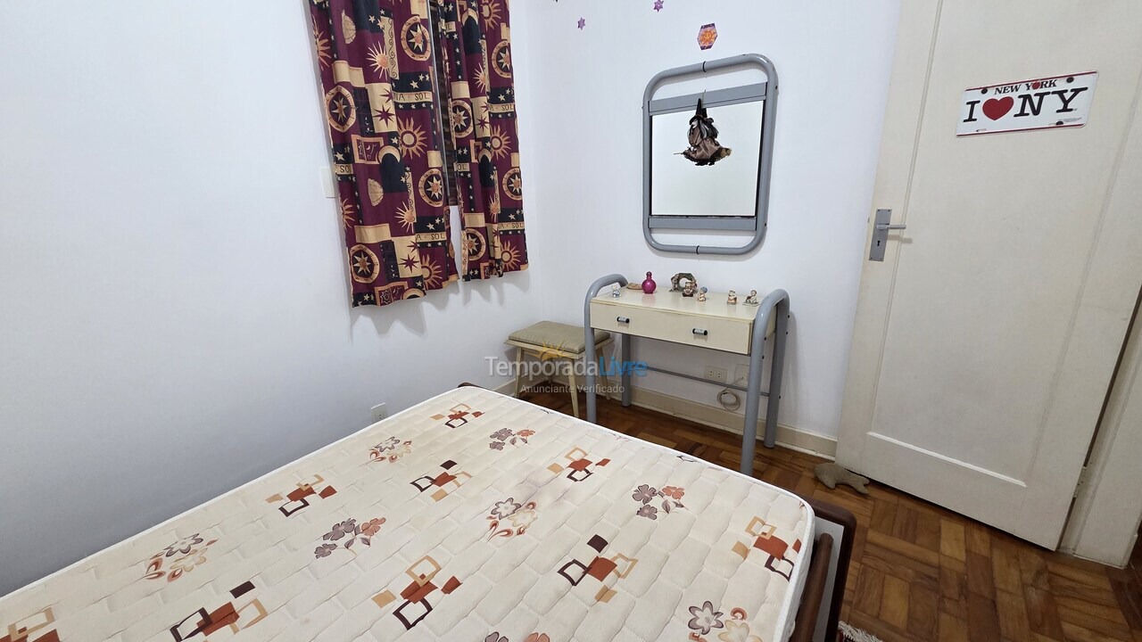 Apartamento para aluguel de temporada em Guarujá (Pitangueiras)