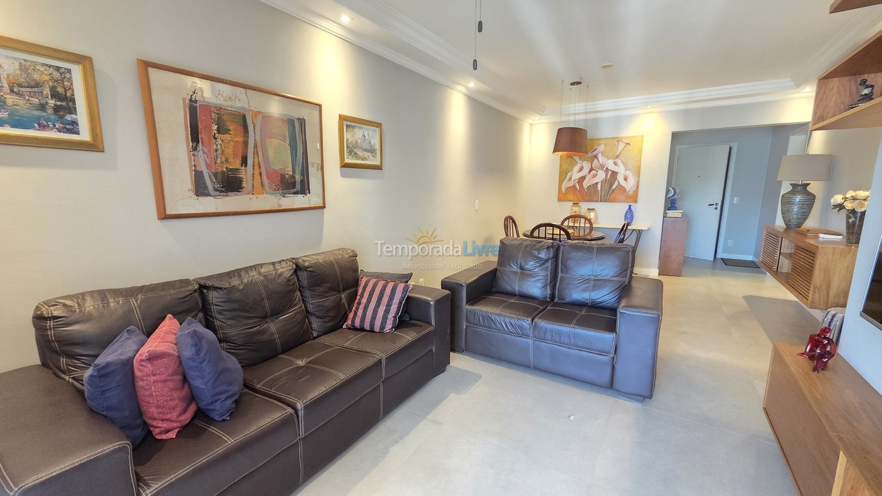 Apartment for vacation rental in Guarujá (Pitangueiras)