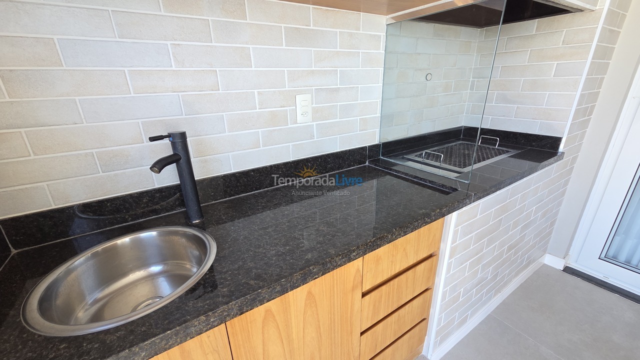 Apartment for vacation rental in Guarujá (Pitangueiras)