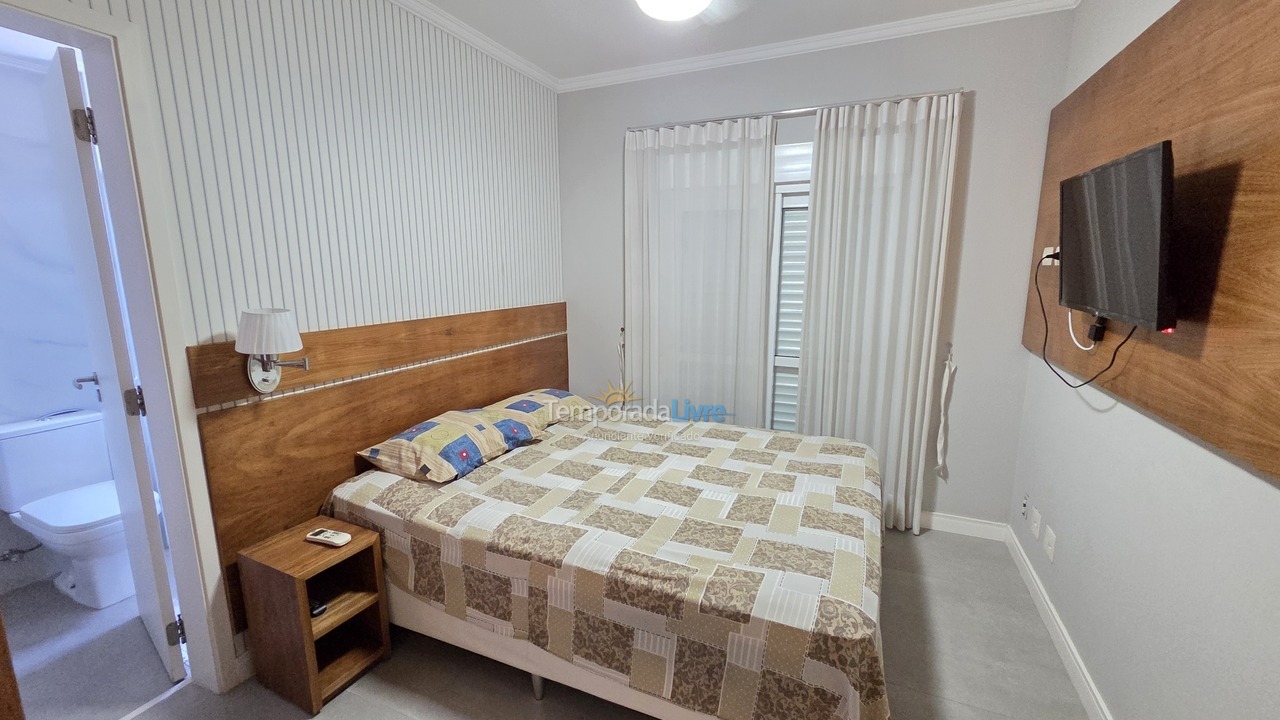 Apartment for vacation rental in Guarujá (Pitangueiras)