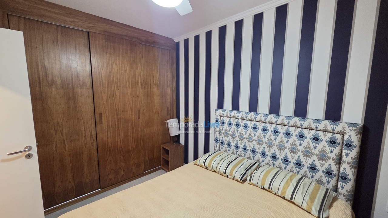 Apartment for vacation rental in Guarujá (Pitangueiras)