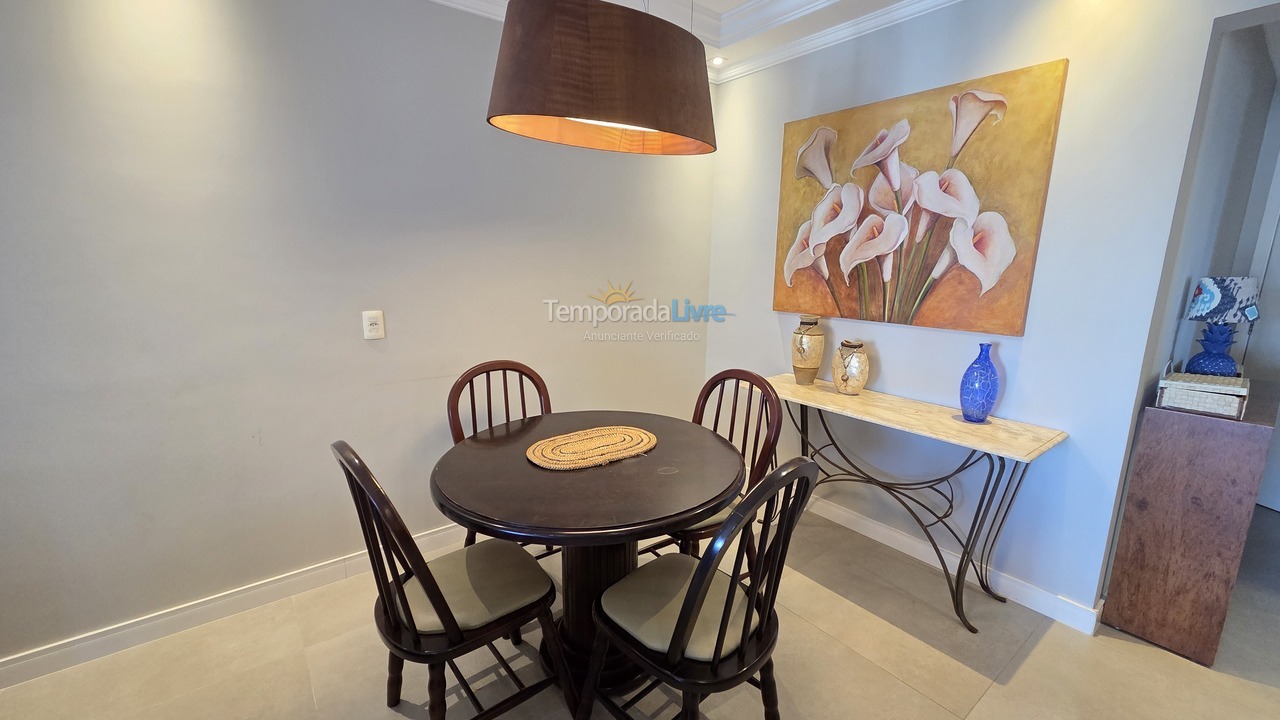 Apartment for vacation rental in Guarujá (Pitangueiras)