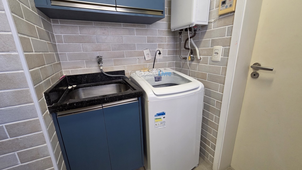 Apartment for vacation rental in Guarujá (Pitangueiras)