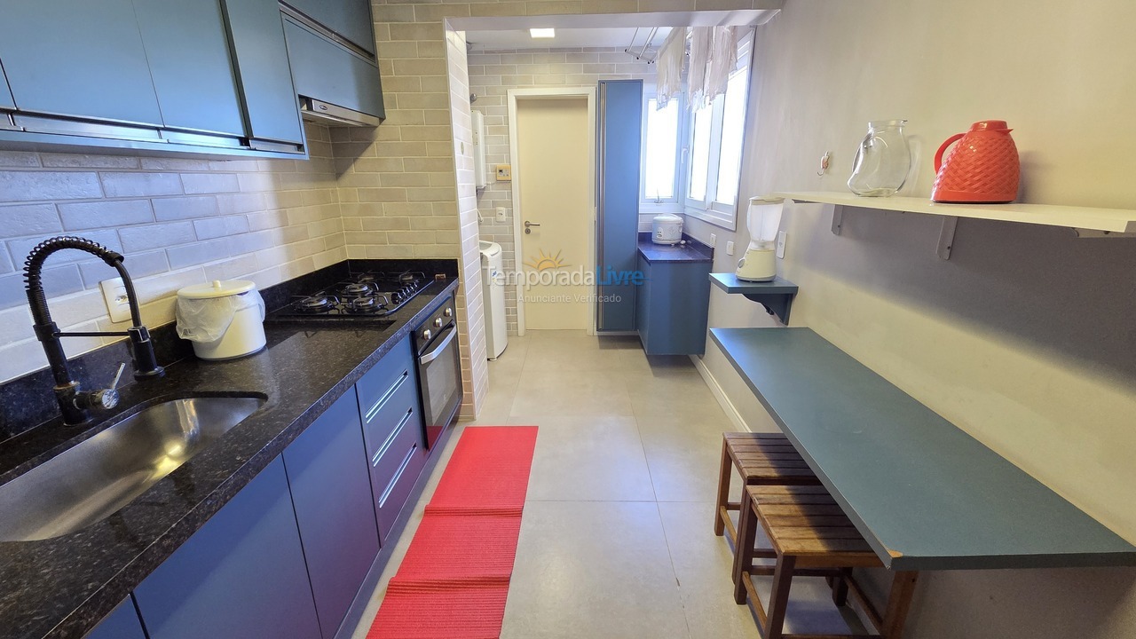 Apartment for vacation rental in Guarujá (Pitangueiras)